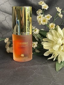 Vanderbilt Eau De Parfum Spray Authentic 0.8oz Gloria Vanderbilt NNB Ship Free - Picture 1 of 3