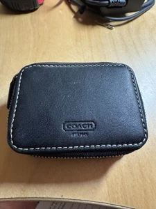 COACH Authentic Small Pill Case, Travel, Toiletry Black Leather Stitched - Picture 1 of 2