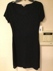 Black Lace Lined Dress Stretchy S/S by Isaac Mizrahi 38”Cx35”L 32”W Size M - Picture 1 of 7