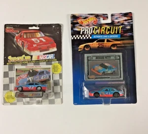 Lot of 2 Richard Petty Die Cast Race cars Hot Wheels & Racing Champions STP - Picture 1 of 5