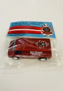 HOTWHEELS 24TH ANNUAL COLLECTORS CONVENTION RED SUPER VAN (1 OF 496) PIECES Made - Picture 1 of 3
