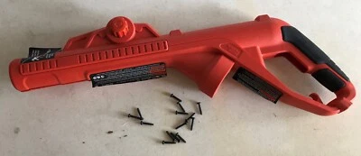 GH900 Black & Decker Trimmer Upper Housing Handle w/ Handle Button & Spring assy - Image 1 of 2