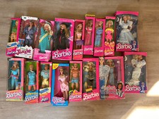 Barbie Doll Vintage 1990s lot of 17 All box with ￼ clothes, and accessories ￼
