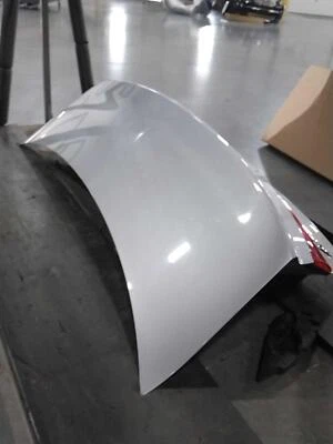 Audi A3 2016 tapa de cubierta plateada OEM 8V0827566B 80 k millas, garantía incluida Foto 1 de 4