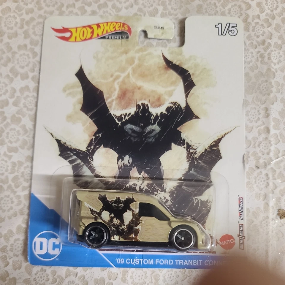Hot Wheels Pop Culture DC 09 Custom Ford Transit Connect Batman 2022 NEW - Image 1 of 1