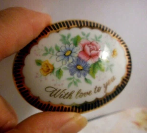 Avon Message of Love Porcelain box, cobalt blue  inside box "Mothers Day 1986"  - Picture 1 of 9