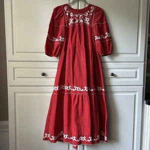 Der Große. Erbstück Kleid rot weiß bestickt Stufen Midi - ohne Größenetikett - Bild 1 von 14