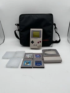 Nintendo Game Boy DMG-01 Bundle Light Boy Case 4 giochi non testati lotto retrò - Foto 1 di 5