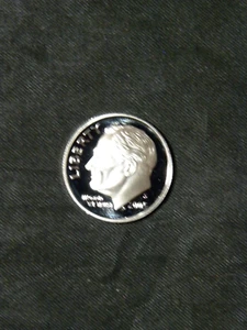 S Roosevelt 2005 moneda de diez centavos plateados a prueba - cameo profundo 90 % plata - Imagen 1 de 2