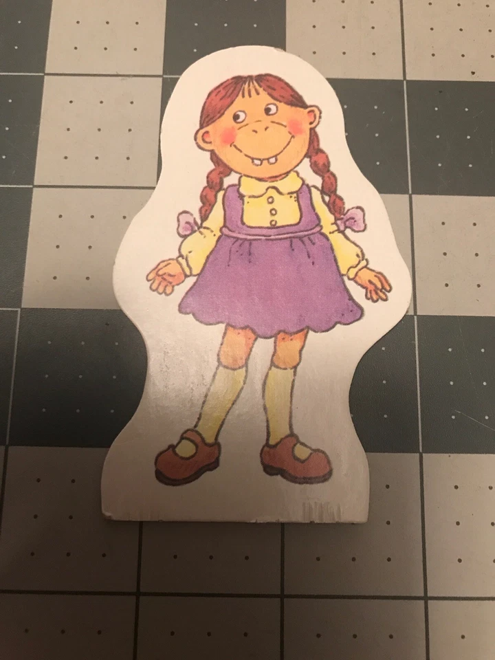 Arthur Goes to the Library Game Memory Match Milton Bradley 1996 Pieces - Image 1 of 1