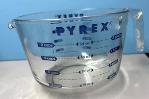 PYREX Corning 8 Cups 64 oz Large 2 Qt Glass Blue Print Measuring Cup - Picture 1 of 4