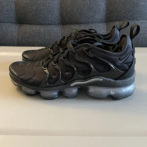 Nike Air Vapormax Plus schwarz anthrazit Damenschuhe Größe 9 DH1063 001 NEU - Bild 1 von 8