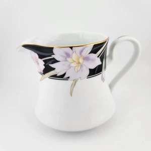 Charisma Black di Mikasa Creamer - Foto 1 di 2