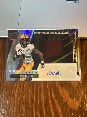 Xazavian Valladay 2023 Chronicles Draft Zenith Rookie Patch Autographs #18 /199 - Image 1 of 4