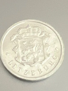 Vintage 1954 Luxembourg 25 Centimes Coin Floral Design Coat Of Arms Currency - Picture 1 of 3