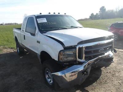 Used Washer Fluid Reservoir fits: 2001 Ford F250SD PICKUP  Grade A - Image 1 of 4