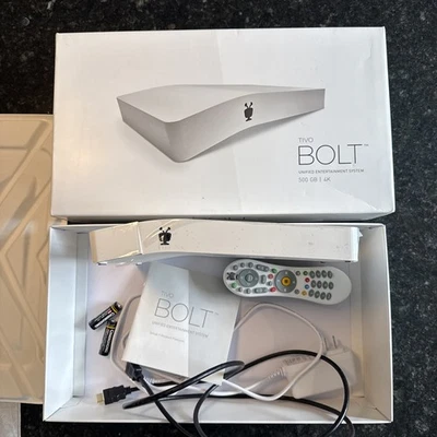 TiVo BOLT 500 GB DVR y reproductor multimedia de transmisión - 4K UHD - TCD849500 Foto 1 de 3