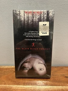 The Blair Witch Project (VHS, 1999) New & Sealed - Foto 1 di 4