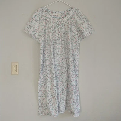 Camisón Colección Aria 2X Rosa Ditsy Floral Algodón Botón Encaje Prendas para dormir  Foto 1 de 4