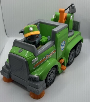 PAW Patrol Ultimate Rescue - Camión de reciclaje Rocky y vehículo de lujo Zumba 🔥 Foto 1 de 4