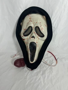 Vintage 90's Halloween Working SCREAM Ghost face Mask with Blood Pump Heart - Picture 1 of 5
