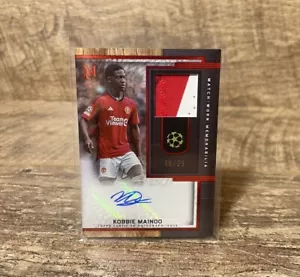 Topps Museum 2024 KOBBIE MAINOO /25 autografo reliquia carta toppa molto bella - Foto 1 di 3