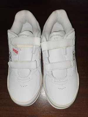 New Balance 577v1 步行鞋运动鞋女式 7.5 码宽可调肩带 — 第 1/4 张图片