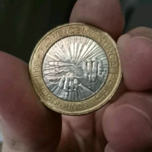 Florence Nightingale Commemorative £2 Coin 2010 - Picture 1 of 2