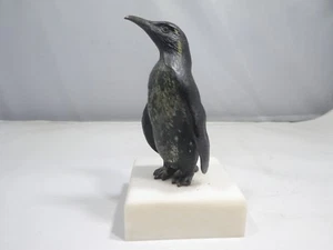 PINGÜINO DE BRONCE ART DECO SOBRE MÁRMOL  - Imagen 1 de 5