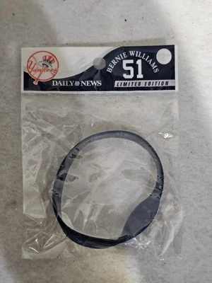 BERNIE WILLIAMS -NEW YORK YANKEES-DAILY NEWS LIMITED EDITION WRISTBAND - Image 1 of 4
