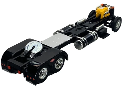 1/64 DCP 零件黑色 300 英寸 PETERBILT 359/379/389 底座带 WTI FENDERS — 第 1/4 张图片