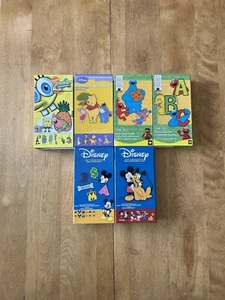 Lote de 6 cartuchos de dibujos animados Cricut Mickey Bob Esponja Plaza Sésamo Winnie Pooh - Imagen 1 de 24