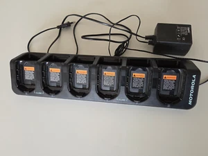 motorola DB40 Ladeschale 6 Port - Klonstation - DB40-16042100cf - Zdjęcie 1 z 3