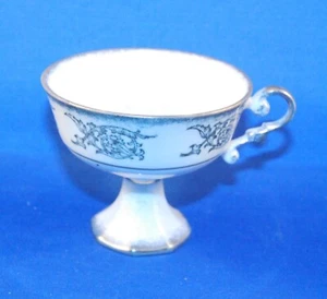 Taza de té vintage fina China Lusterware 3 1/4" de alto - Imagen 1 de 4