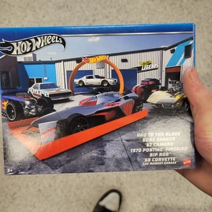 2024 Hot Wheels Legends Confezione 6 Gas Monkey Corvette, Camaro, Firebird, Boneshaker - Foto 1 di 3