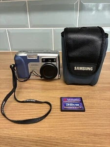 Samsung Digital Camera Digimax 210 2.1MP Silver Tested + Case + 32MB Memory Card - Picture 1 of 19