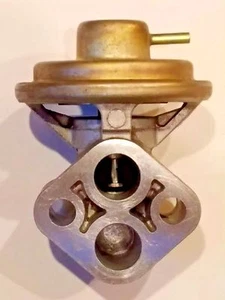 FABRICANTE DE EQUIPOS ORIGINALES MITSUBISHI LANCER DODGE RAM VÁLVULA EGR K5T58799 MD155224 - Imagen 1 de 3