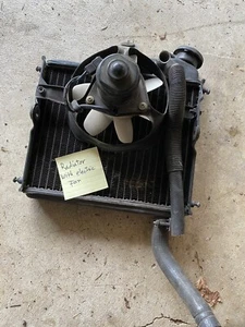 yamaha xz550 rk Radiators with electric fan - Picture 1 of 2