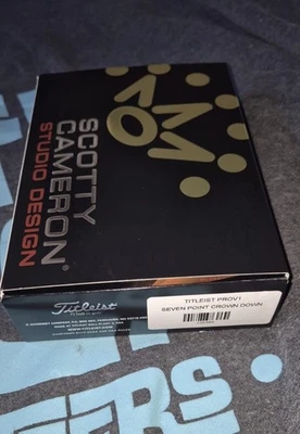 Bolas Scotty Cameron Logo Pro V1 Docena Completa Nuevas  Foto 1 de 2