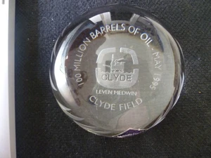 RARE Edinburgh Crystal Paperweight 100 Million Barrels of Oil Clyde Field May 95 - Picture 1 of 7