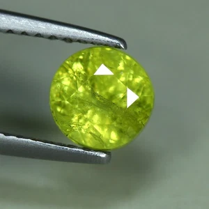 1.61 Cts_Loose Gemstone_100 % Natural Unheated Yellowish Green Mali Garnet - Picture 1 of 3
