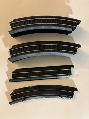HO Scale Life-Like Power Loc Lot Train Track 8 Curved 1 Straight 1 Terminal - Image 1 of 4