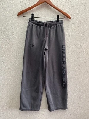 Pantalones deportivos Under Armour holgados forrados de lana para niños gris medio entrepierna de 24 pulgadas Foto 1 de 3