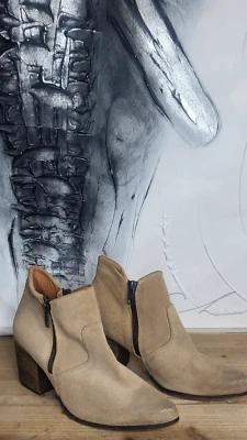 Botas Freebird - Imagem 1 de 4