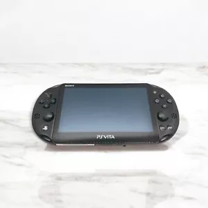 SONY Playstation PS VITA PCH-2000 nera funzionante testata - Foto 1 di 13