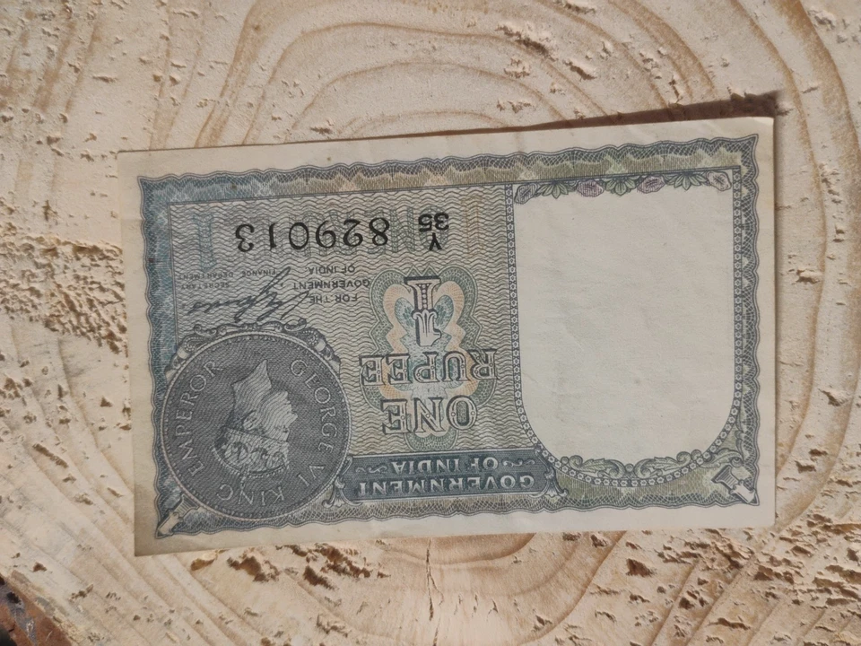 Billete de 1 rupia del Gobierno de la India 1940, era del rey Jorge VI #435 Foto 1 de 2