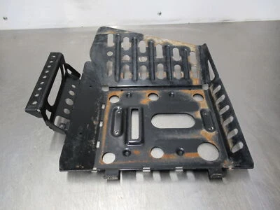 EB1302 2016 ARCTIC CAT WILD CAT X 1000 SE FUEL TANK CRADLE Foto 1 de 4