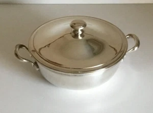 Larger French Covered Vegetable Dish/Serving Pieces By ERCUIS - Tableware - Picture 1 of 12