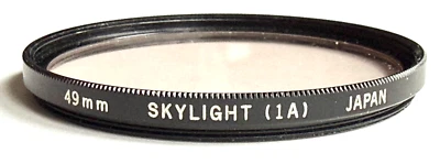 EXCELLENT OLYMPUS 49mm SKYLIGHT 1A SCREW IN CAMERA LENS FILTER ~ MADE IN JAPAN - Image 1 of 3