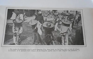 1924 Mexique équipe de prisonniers balaye la chausée sombreros image print - Bild 1 von 1